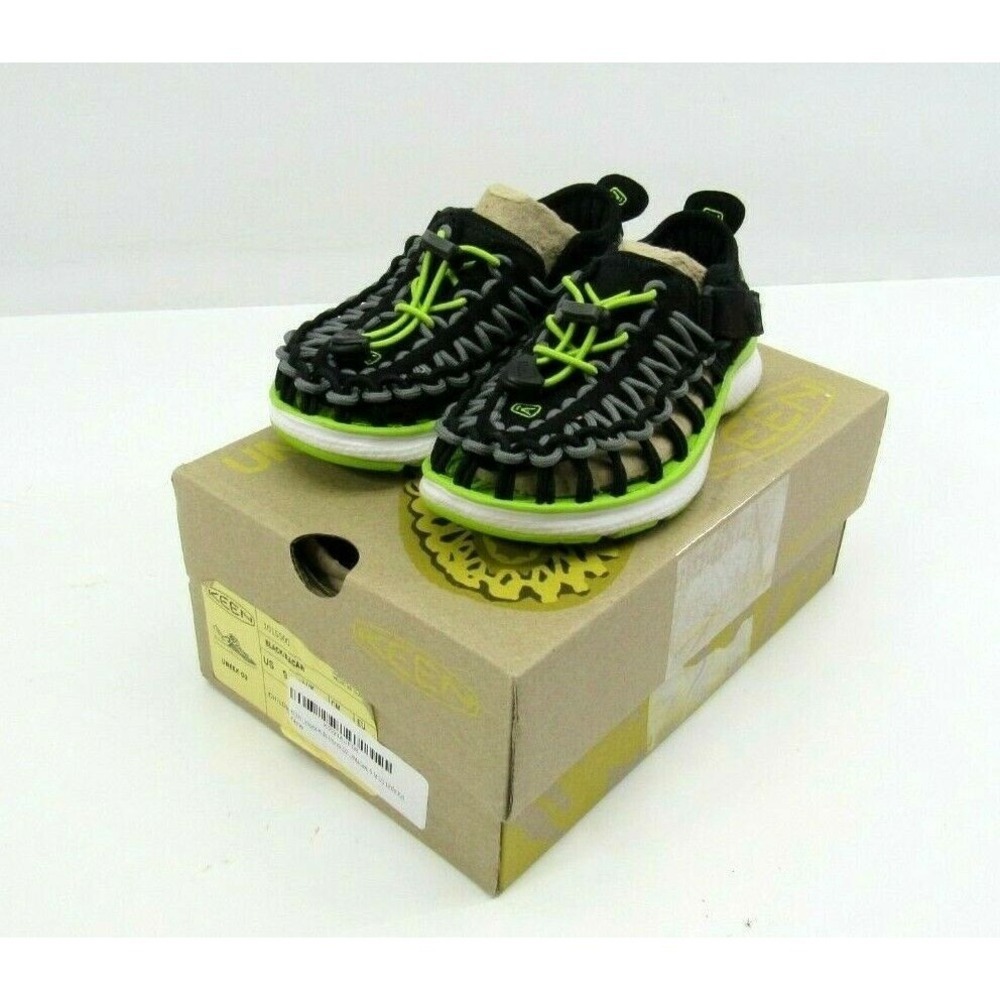KEEN UNEEK 02 1015500 Black Green Macaw Youth‎ 9 Hiking Shoe Sandal Water